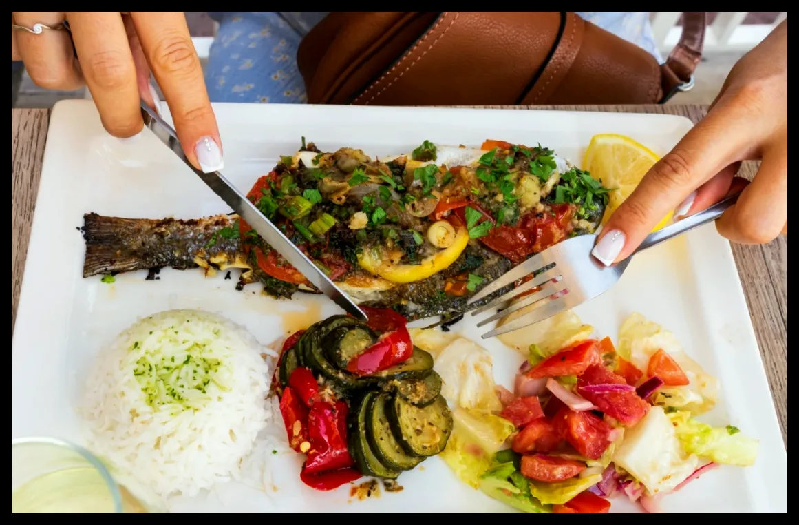 رژیم مدیترانه‌ای؛ کلید کاهش التهاب و درد مفاصل از نگاه روماتولوژیست